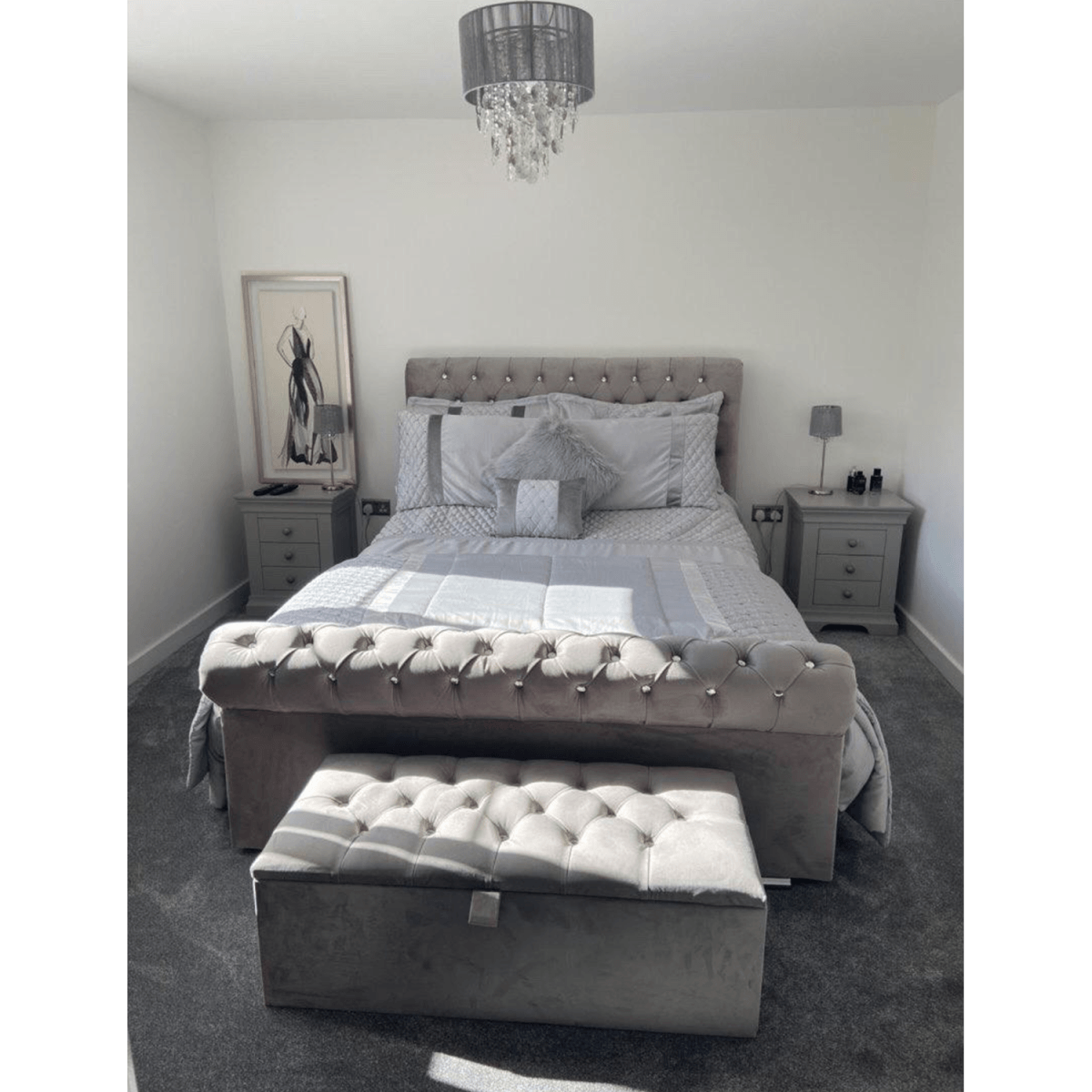 Crushed velvet chesterfield bed deals with mattress