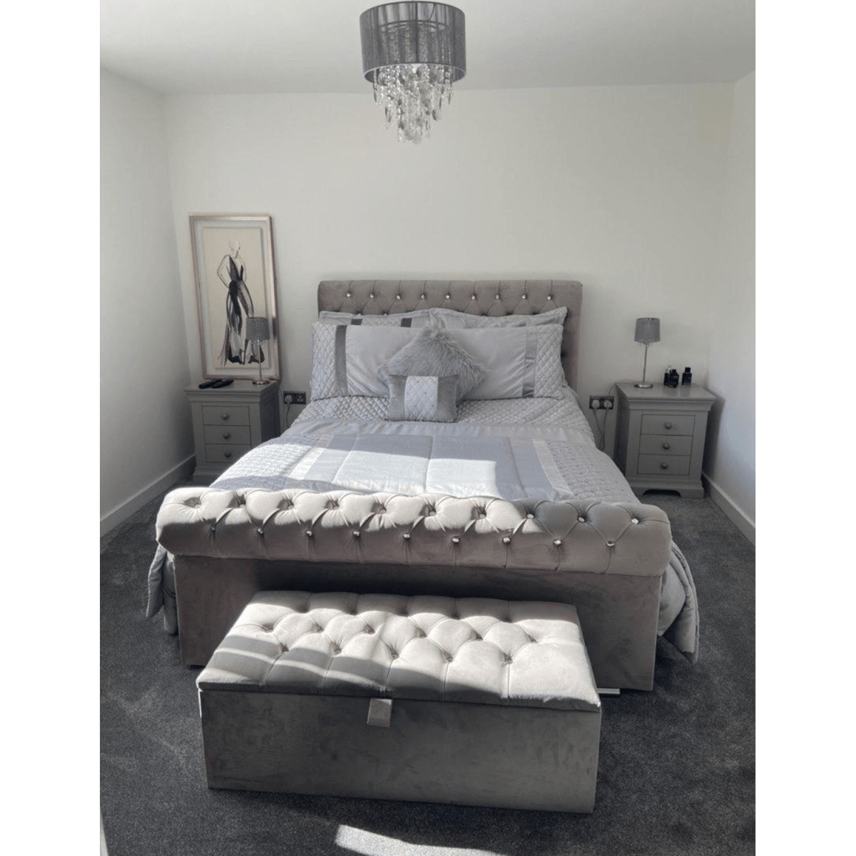 Luxury Sleigh Chesterfield Bed - vinobeds
